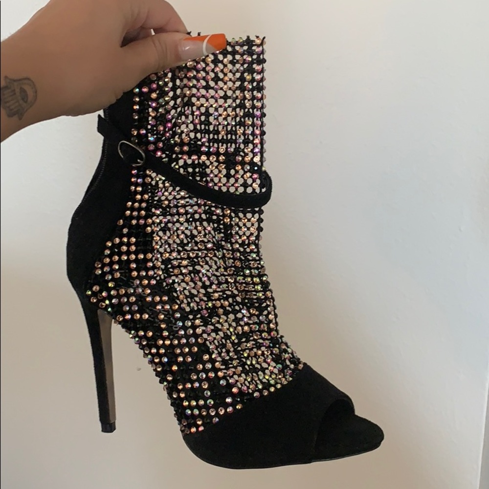 Iridescent stilettos